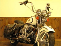 HARLEY−DAVIDSON FLSTS 1340cc